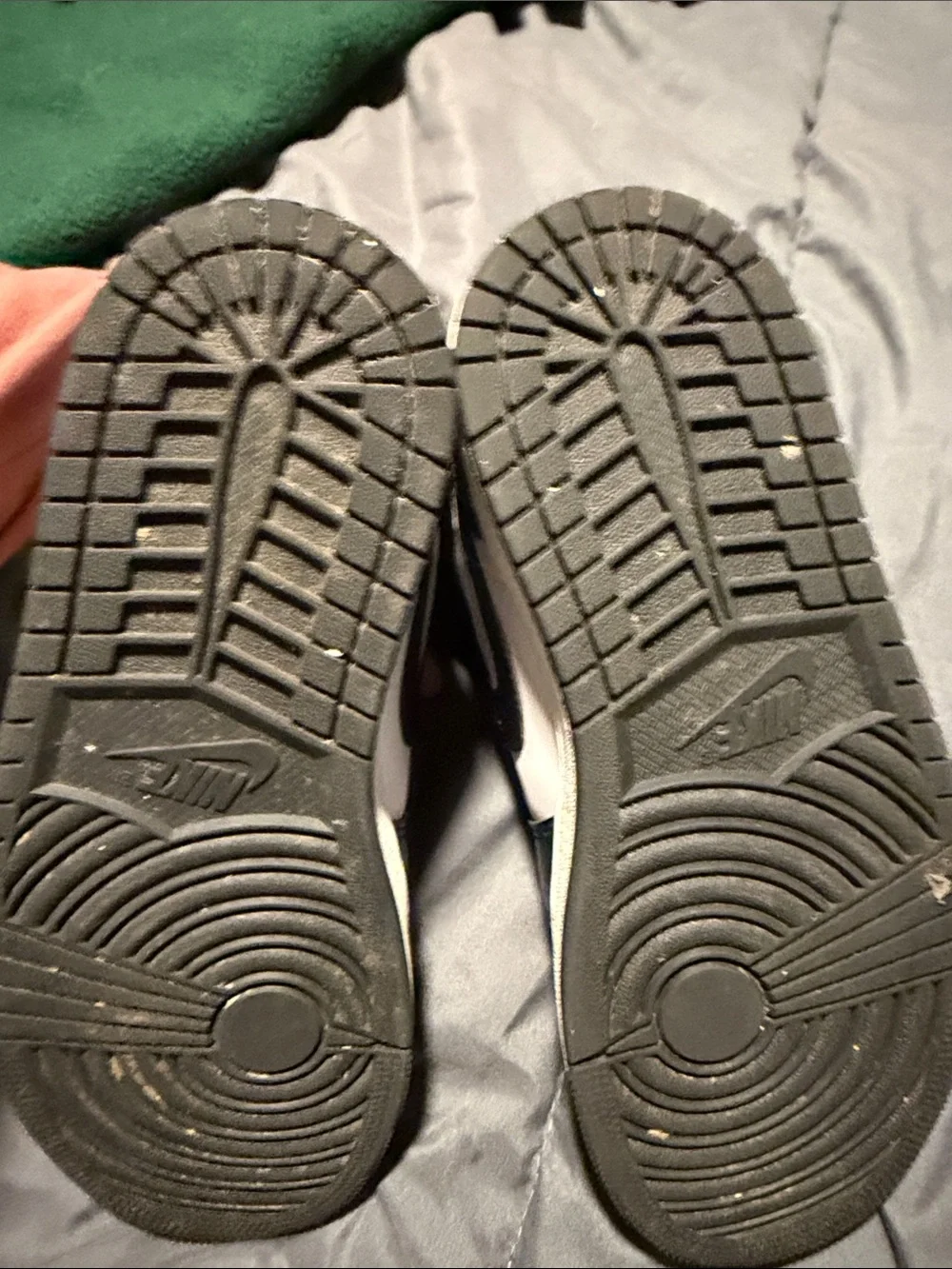 Nike Air Jordan 1 Mid in Black & White Size 7.5